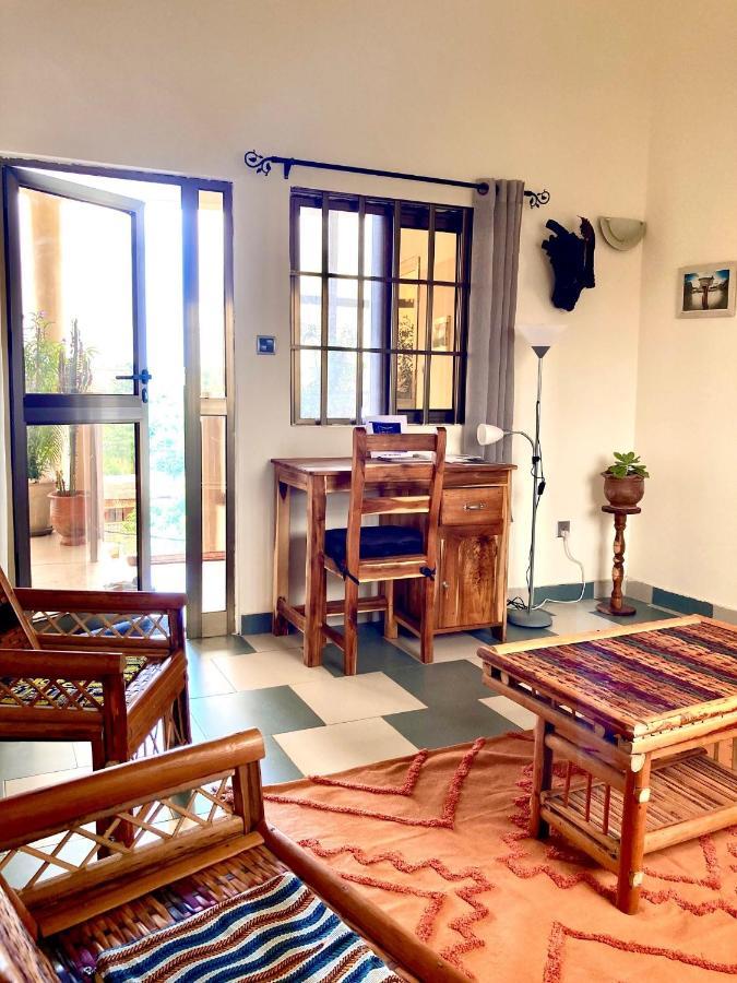 Апартаменты Porto-Novo Logement Lumineux Et Calme Экстерьер фото